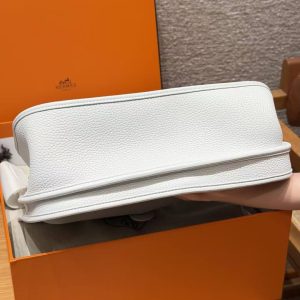 Hermes Evelyne 33 CM Bag Handmade In Taurillon Clemence Leather Silver Hardware 01 Blanc - Image 17