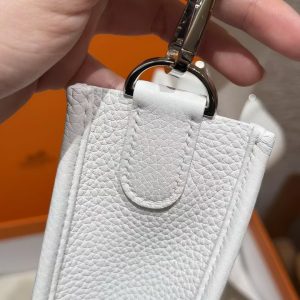 Hermes Evelyne 33 CM Bag Handmade In Taurillon Clemence Leather Silver Hardware 01 Blanc - Image 12