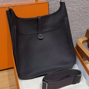 Hermes Evelyne 33 CM Bag Handmade In Taurillon Clemence Leather Sliver Hardware 46 Ebene - Image 2