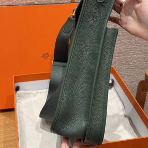 Hermes Evelyne 33 CM Bag Handmade In Taurillon Clemence Leather Gold Hardware 65 Vert Moyen - Image 15