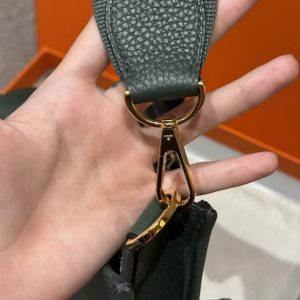 Hermes Evelyne 33 CM Bag Handmade In Taurillon Clemence Leather Gold Hardware 65 Vert Moyen - Image 10