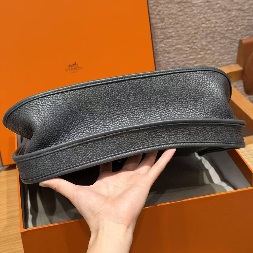 Hermes Evelyne 33 CM Bag Handmade In Taurillon Clemence Leather Silver Hardware 85 Ardoise - Image 13