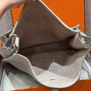 Hermes Evelyne 33 CM Bag Handmade In Taurillon Clemence Leather Silver Hardware 8L Beton - Image 10