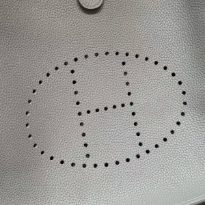 Hermes Evelyne 33 CM Bag Handmade In Taurillon Clemence Leather Silver Hardware 8L Beton - Image 9