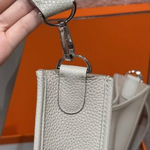 Hermes Evelyne 33 CM Bag Handmade In Taurillon Clemence Leather Silver Hardware 8L Beton - Image 7