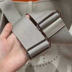 Hermes Evelyne 33 CM Bag Handmade In Taurillon Clemence Leather Silver Hardware 8L Beton - Image 4