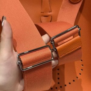 Hermes Evelyne 33 CM Bag Handmade In Taurillon Clemence Leather Silver Hardware 93 Orange - Image 4