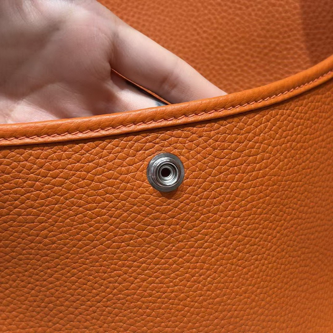 Hermes Evelyne 33 CM Bag Handmade In Taurillon Clemence Leather Silver Hardware 93 Orange - Image 3