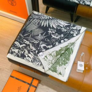 Hermes Flamingo Party Tattoo Double Face Scarf 90 100% H902898S 01 - Image 12