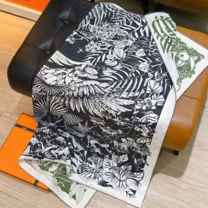 Hermes Flamingo Party Tattoo Double Face Scarf 90 100% H902898S 01 - Image 11