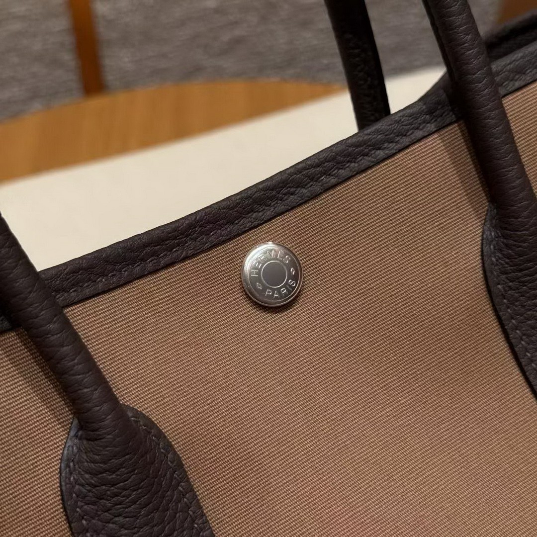 Hermes Garden Party 30 Bag Handmade In Negonda Calfskin Leather And Canvas Silver Hardware 3G Alezan 46 Ebene T7 Blue Hydra - Image 14