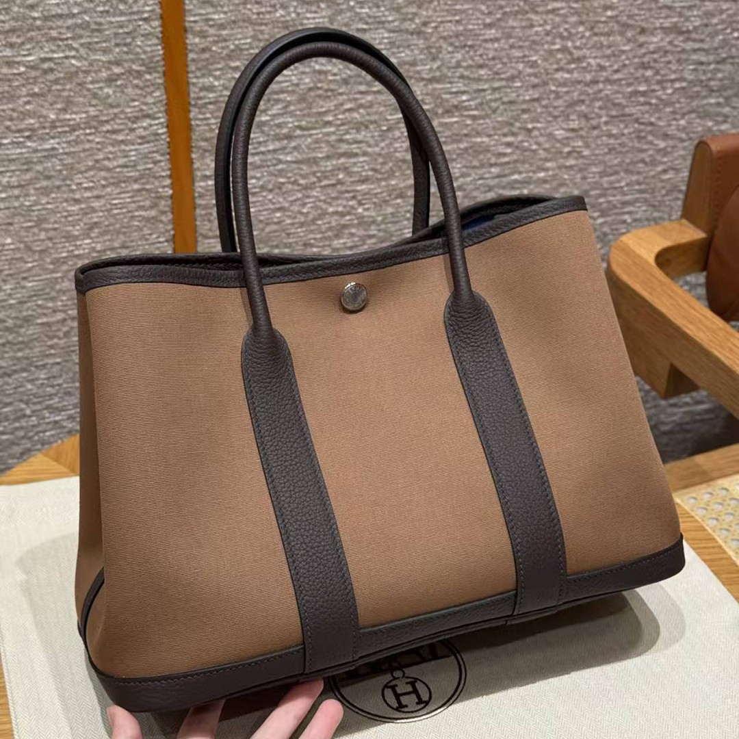 Hermes Garden Party 30 Bag Handmade In Negonda Calfskin Leather And Canvas Silver Hardware 3G Alezan 46 Ebene T7 Blue Hydra