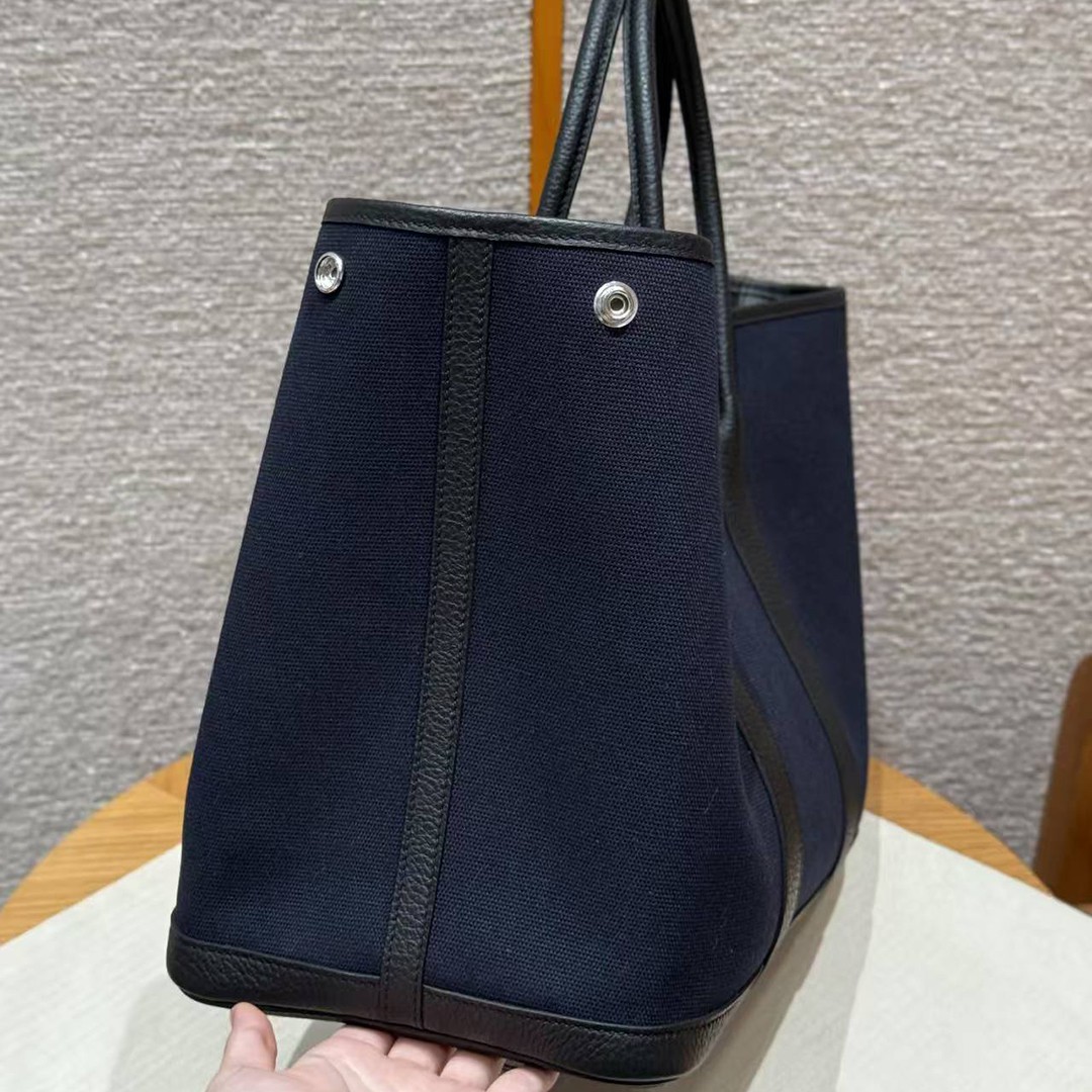 Hermes Garden Party 30 Bag Handmade In Negonda Calfskin Leather And Canvas Silver Hardware 7U Blue Navy Noir - Image 8