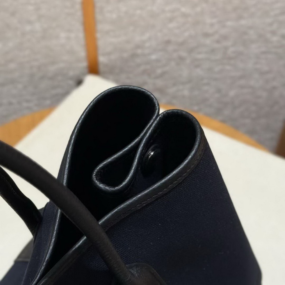 Hermes Garden Party 30 Bag Handmade In Negonda Calfskin Leather And Canvas Silver Hardware 7U Blue Navy Noir - Image 5