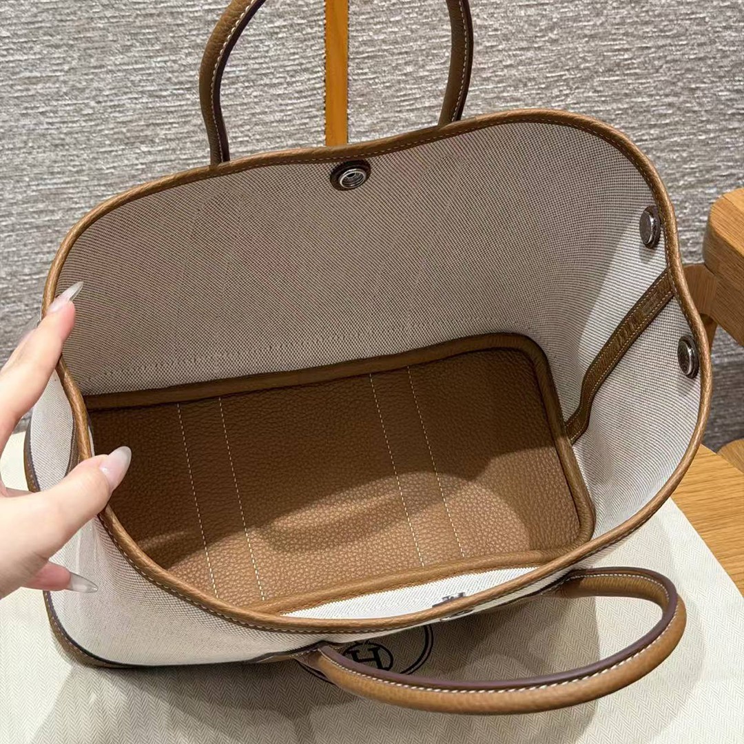 Hermes Garden Party 30 Bag Handmade In Negonda Calfskin Leather And Canvas Silver Hardware 8L Beton 37 Gold - Image 16