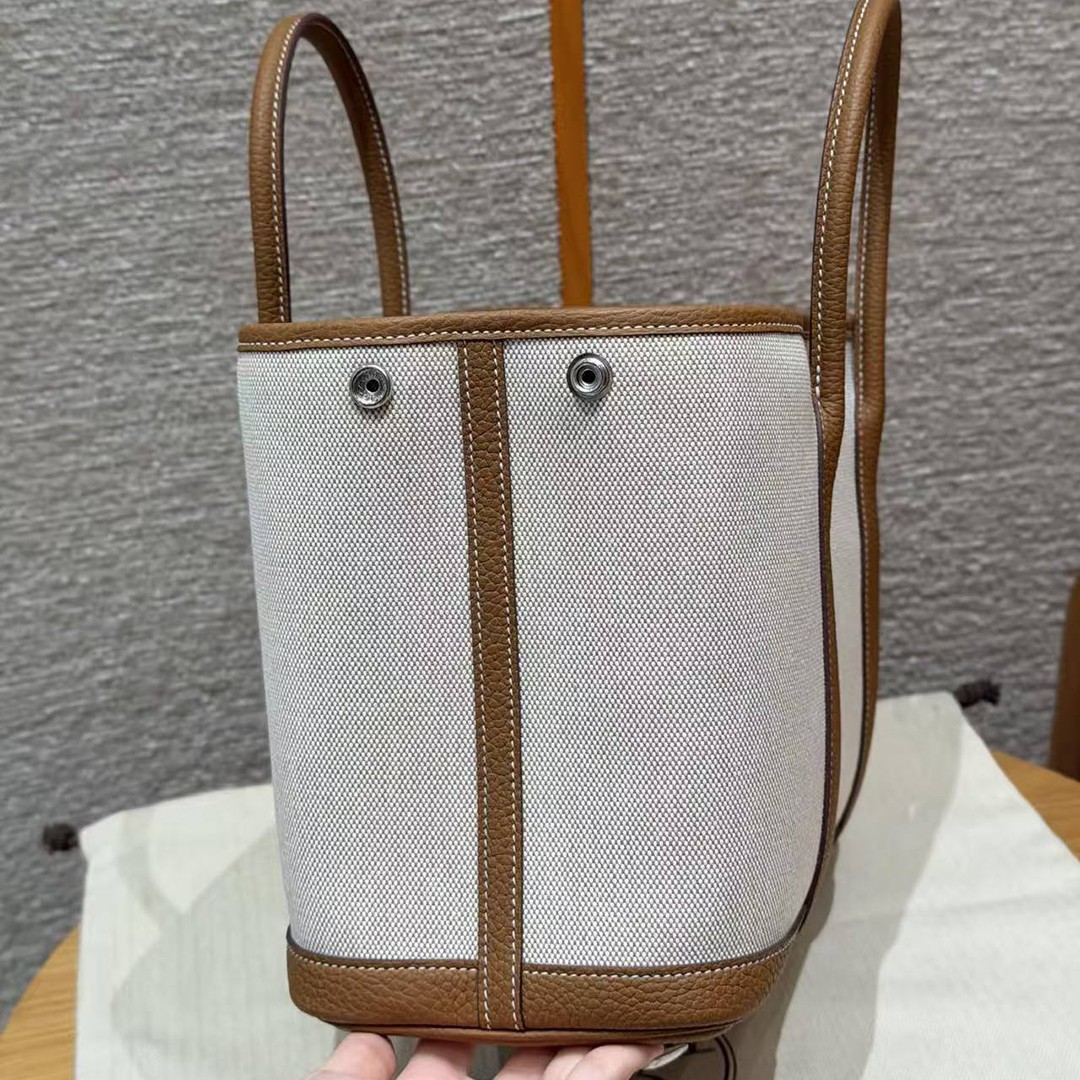 Hermes Garden Party 30 Bag Handmade In Negonda Calfskin Leather And Canvas Silver Hardware 8L Beton 37 Gold - Image 11
