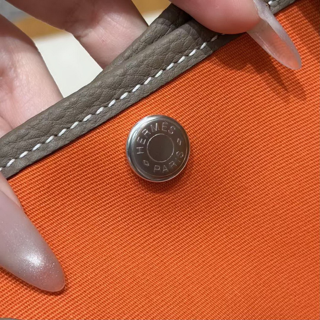 Hermes Garden Party 30 Bag Handmade In Negonda Calfskin Leather And Canvas Silver Hardware Feu Etoupe - Image 12
