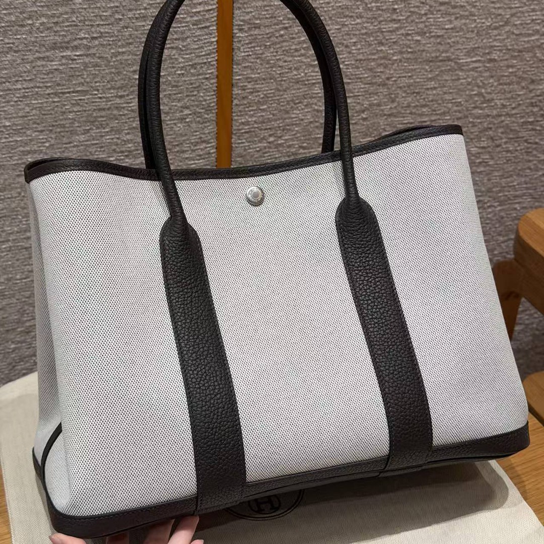 Hermes Garden Party 36 Bag Handmade In Negonda Calfskin Leather And Canvas Silver Hardware Ecru Ebene - Image 2