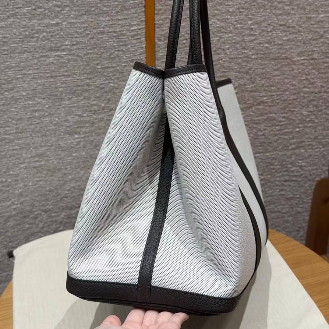 Hermes Garden Party 36 Bag Handmade In Negonda Calfskin Leather And Canvas Silver Hardware Ecru Ebene - Image 18