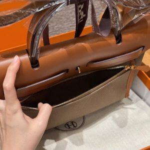 Hermes Herbag Zip 31 Bag Retourne Etoupe Fauve Handmade In Canvas and Hunter Cowhide Gold Hardware - Image 8