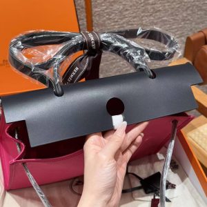 Hermes Herbag Zip 31 Bag Retourne 9i Magnolia 73 Blue Saphir Handmade In Canvas and Hunter Cowhide Silver Hardware - Image 4
