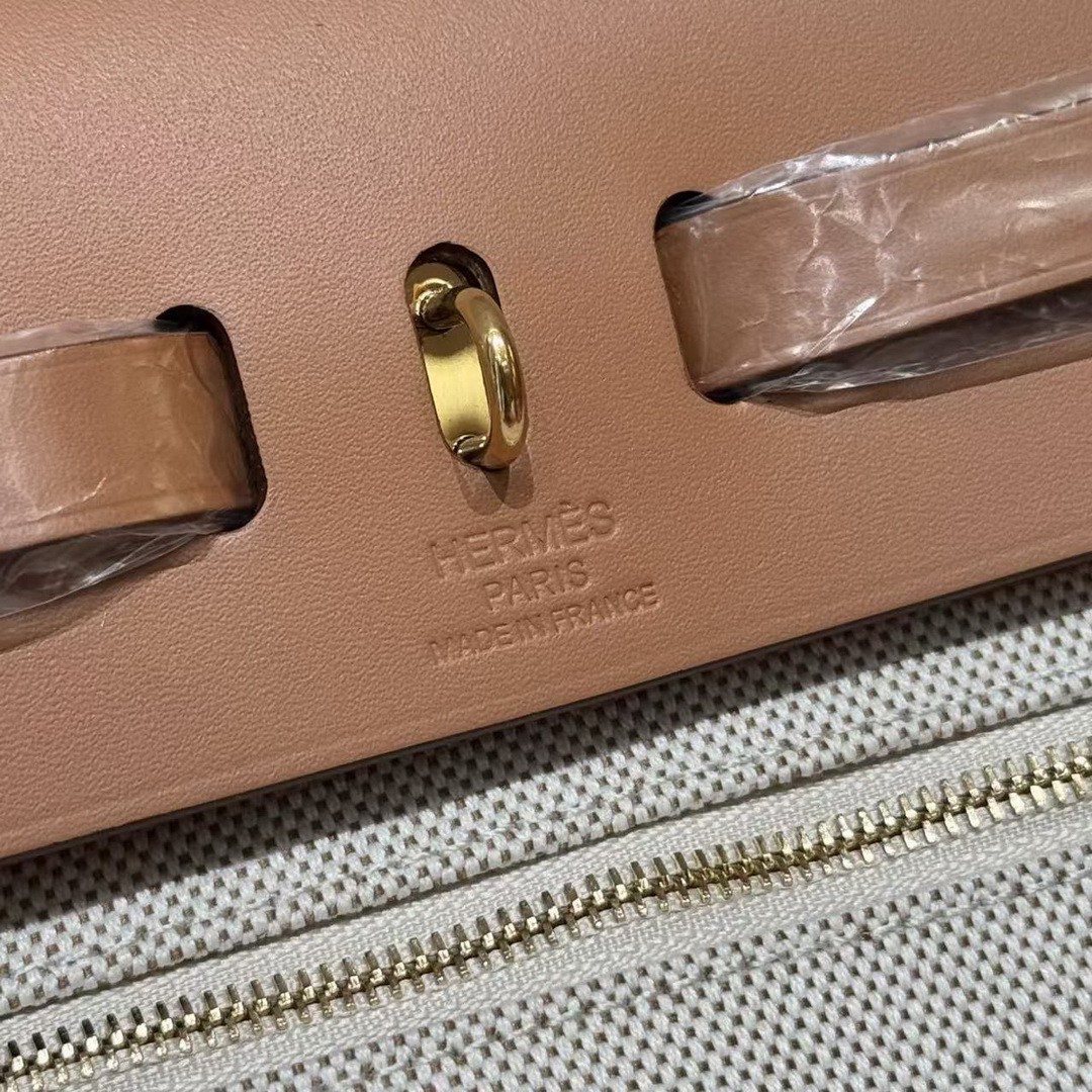 Hermes Herbag Zip 31 Bag Retourne Orange Mécano Ecru Beige Nature Handmade In Canvas and Hunter Cowhide Gold Hardware - Image 23
