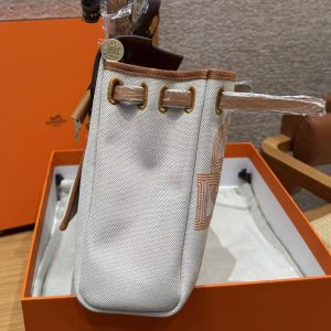 Hermes Herbag Zip 31 Bag Retourne Orange Mécano Ecru Beige Nature Handmade In Canvas and Hunter Cowhide Gold Hardware - Image 10