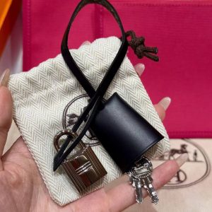Hermes Herbag Zip 31 Bag Retourne 9i Magnolia 73 Blue Saphir Handmade In Canvas and Hunter Cowhide Silver Hardware - Image 10