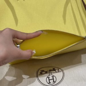 Hermes Herbag Zip 31 Bag Retourne Jaune Citron Cuivre Naturel Sable Handmade In Canvas and Hunter Cowhide Silver Hardware - Image 3
