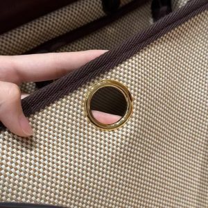 Hermes Herbag Zip 31 Bag Retourne Ecru Beige Naturel Sable 46 Ebene Handmade In Canvas and Hunter Cowhide Gold Hardware - Image 5