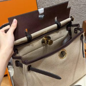 Hermes Herbag Zip 31 Bag Retourne Ecru Beige Naturel Sable 46 Ebene Handmade In Canvas and Hunter Cowhide Gold Hardware - Image 10