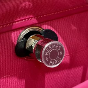 Hermes Herbag Zip 31 Bag Retourne 9i Magnolia 73 Blue Saphir Handmade In Canvas and Hunter Cowhide Silver Hardware - Image 6