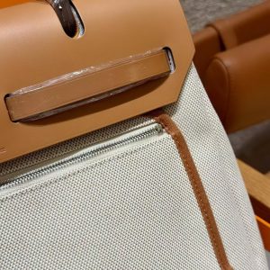 Hermes Herbag Zip 31 Bag Retourne Naturel Sable Ecru Beige Naturel Sable Handmade In Canvas and Hunter Cowhide Silver Hardware - Image 13