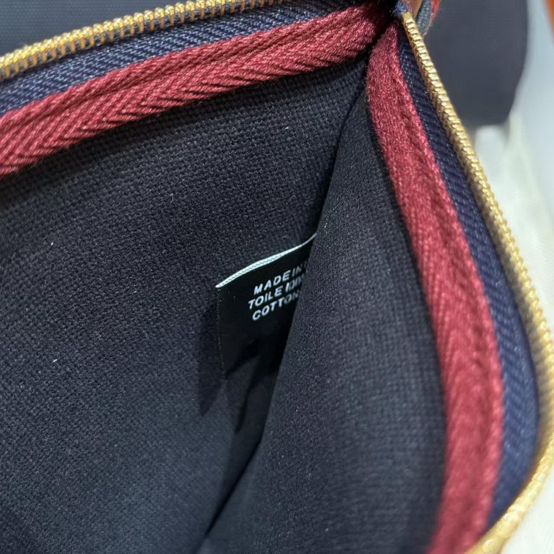 Hermes Herbag Zip 31 Bag Retourne 7U Blue Navy 0G Rouga Seller Handmade In Canvas and Hunter Cowhide Gold Hardware - Image 14