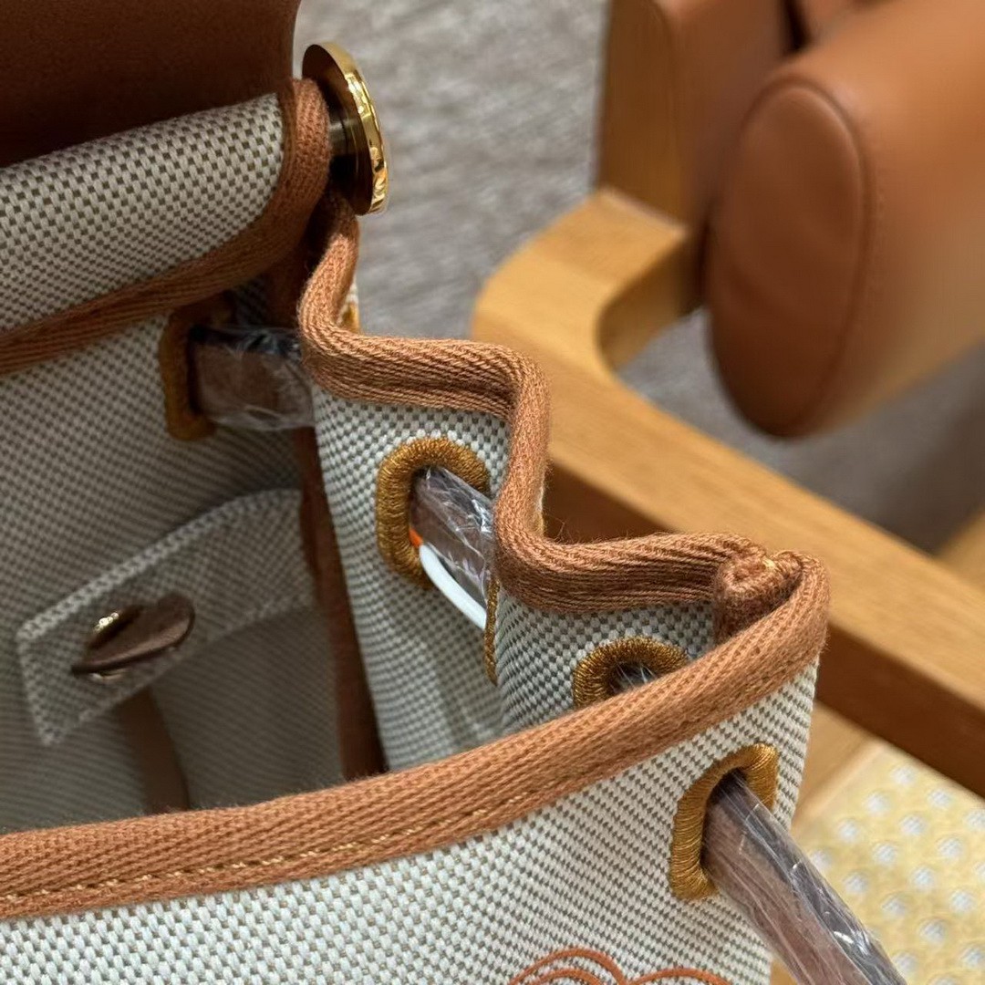 Hermes Herbag Zip 31 Bag Retourne Orange Mécano Ecru Beige Nature Handmade In Canvas and Hunter Cowhide Gold Hardware - Image 14