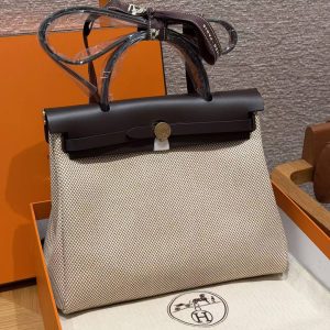 Hermes Herbag Zip 31 Bag Retourne Ecru Beige Naturel Sable 46 Ebene Handmade In Canvas and Hunter Cowhide Gold Hardware