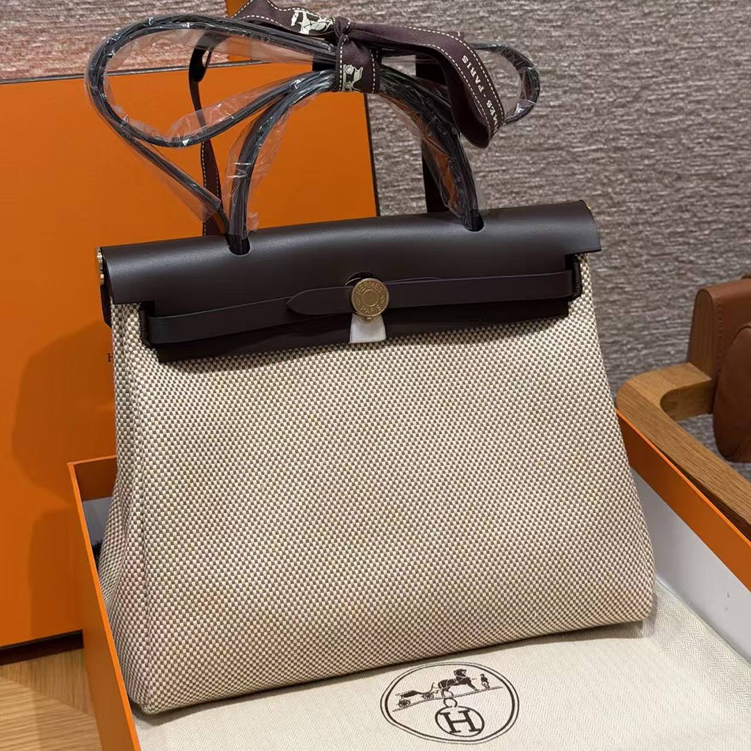 Hermes Herbag Zip 31 Bag Retourne Ecru Beige Naturel Sable 46 Ebene Handmade In Canvas and Hunter Cowhide Gold Hardware