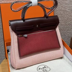 Hermes Herbag Zip 31 Bag Retourne Farbe écru Brique Mauve Pale Rouge Sellier Handmade In Canvas and Hunter Cowhide Silver Hardware - Image 2