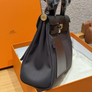 Hermes Herbag Zip 31 Bag Retourne T3 Bai Brun 46 Ebene 89 Noir Handmade In Canvas and Hunter Cowhide Gold Hardware - Image 22