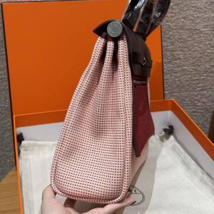 Hermes Herbag Zip 31 Bag Retourne Farbe écru Brique Mauve Pale Rouge Sellier Handmade In Canvas and Hunter Cowhide Silver Hardware - Image 26