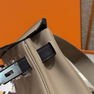 Hac a Dos PM Backpack Handmade In Togo Calfskin Leather Silver Hardware 81 Girs Tourterlle 89 Noir - Image 15