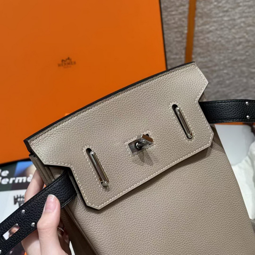 Hac a Dos PM Backpack Handmade In Togo Calfskin Leather Silver Hardware 81 Girs Tourterlle 89 Noir - Image 8
