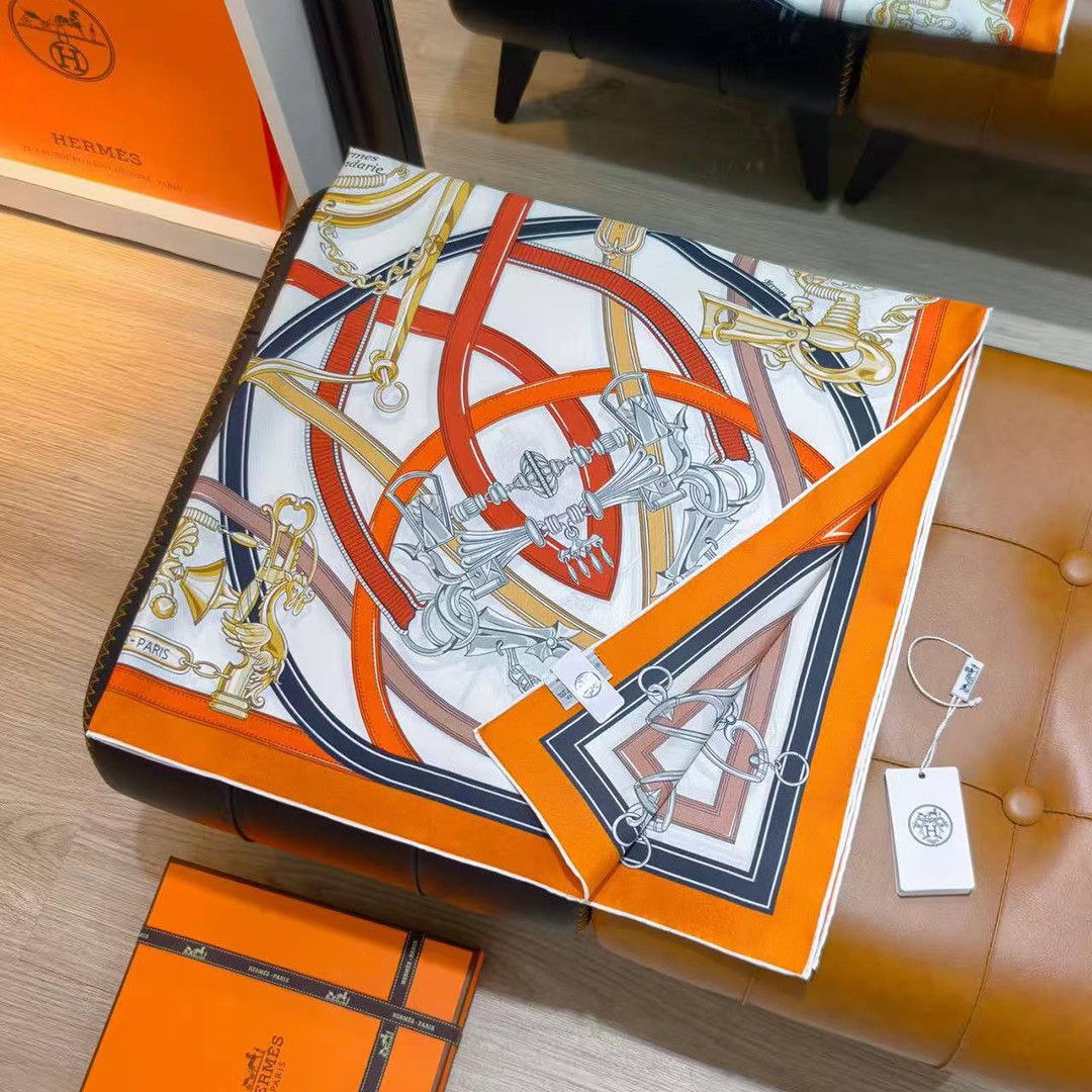 Hermes Harnais Legendaire Scarf 90 100% Silk H004299S 05 - Image 13