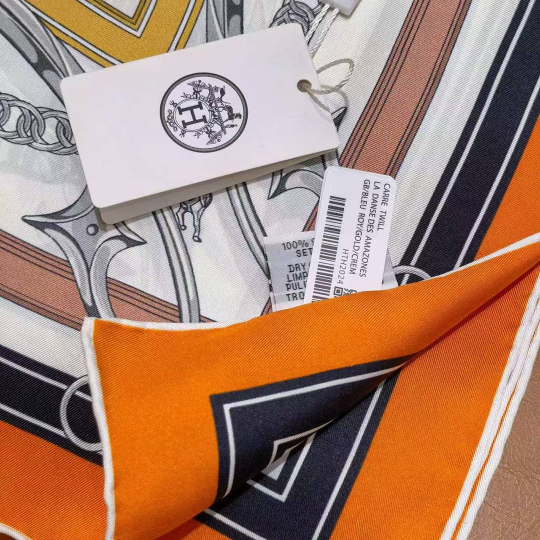 Hermes Harnais Legendaire Scarf 90 100% Silk H004299S 05 - Image 11