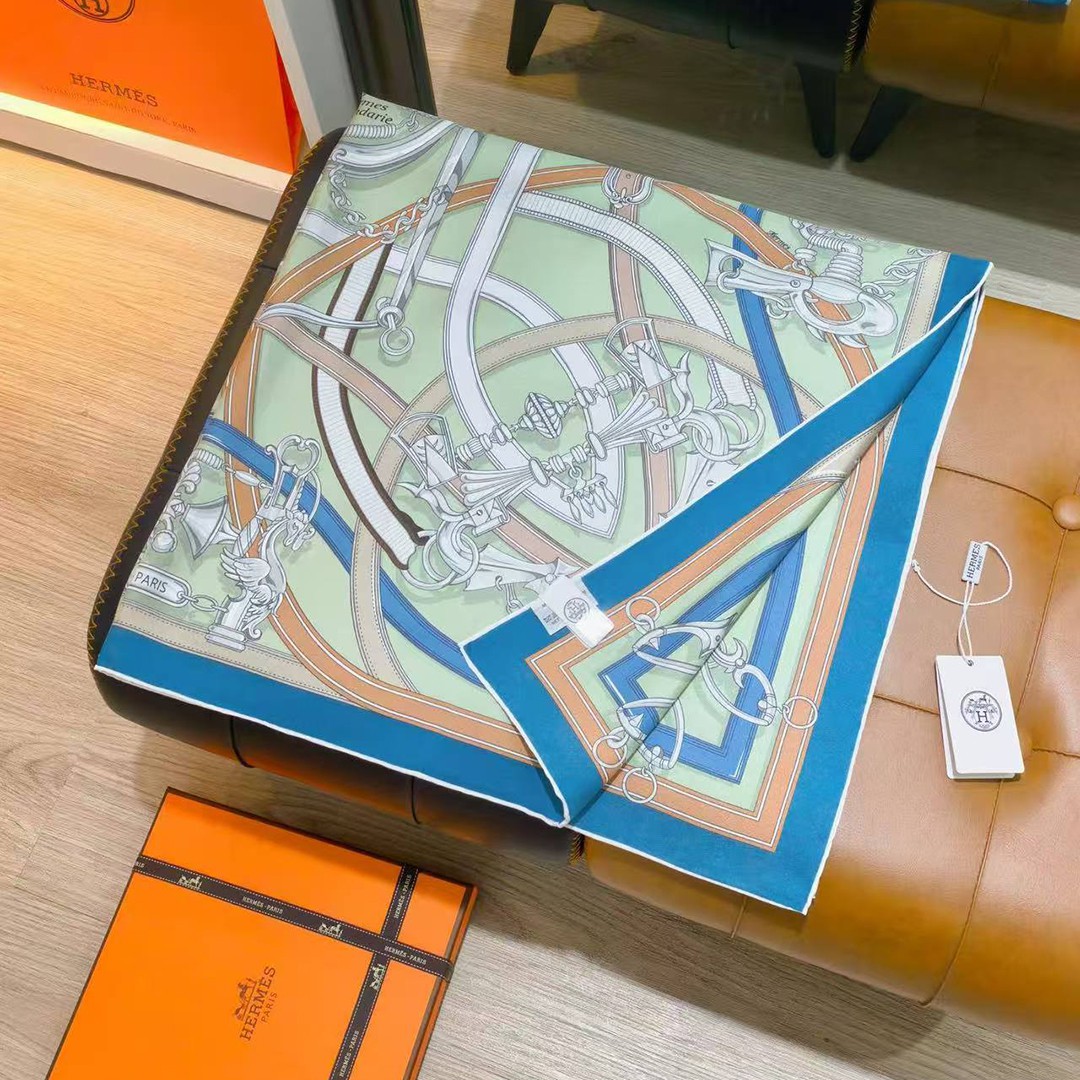 Hermes Harnais Legendaire Scarf 90 100% Silk H004299S 05 - Image 10