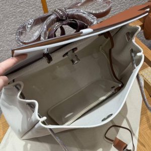 Hermes Herbag Messenger 39 Bag 10 Craie 37 Gold Handmade In H Viking Canvas and Hunter Cowhide Silver Hardware - Image 16