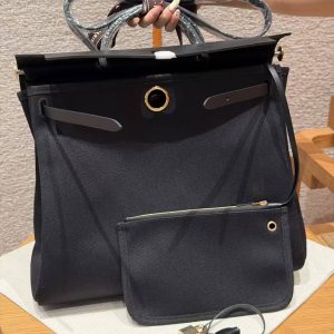 Hermes Herbag Messenger 39 Bag Noir Handmade In Militaire Canvas and Hunter Cowhide Gold Hardware - Image 15