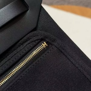 Hermes Herbag Messenger 39 Bag Noir Handmade In Militaire Canvas and Hunter Cowhide Gold Hardware - Image 12