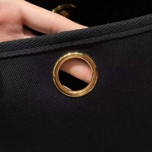 Hermes Herbag Messenger 39 Bag Noir Handmade In Militaire Canvas and Hunter Cowhide Gold Hardware - Image 10