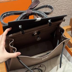 Hermes Herbag Zip 31 Bag Retourne 18 Etoupe 89 Noir Handmade In Canvas and Hunter Cowhide Silver Hardware - Image 11
